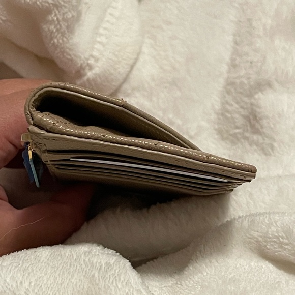 Brand New Authentic SAINT LAURENT FRAGMENTS FLAP CARD CASE in DARK BEIGE LEATHER - Picture 10 of 12